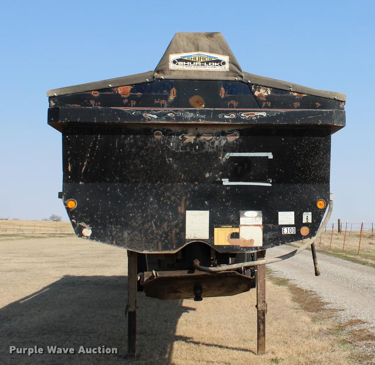 image for item L3029 1992 Lufkin end dump trailer