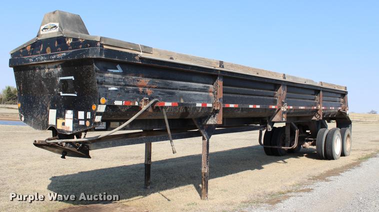 image for item L3029 1992 Lufkin end dump trailer