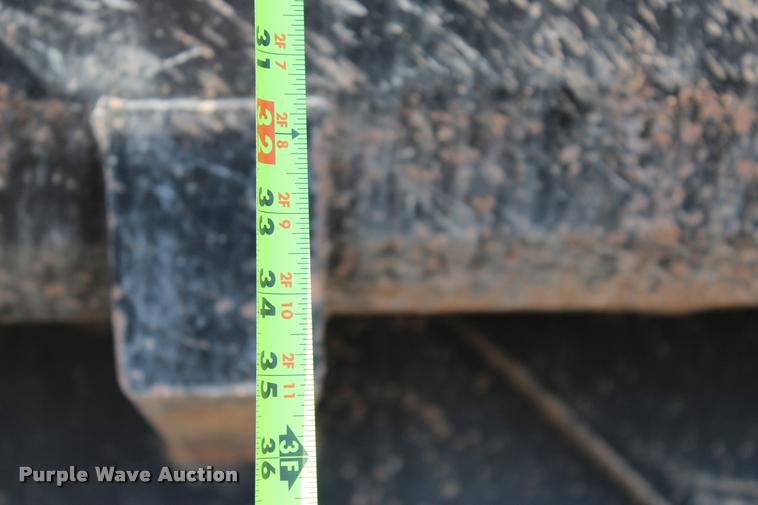 image for item L3029 1992 Lufkin end dump trailer