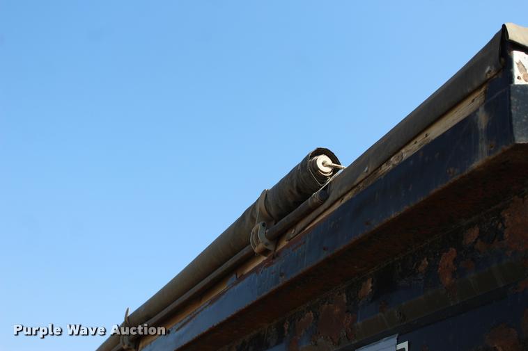 image for item L3029 1992 Lufkin end dump trailer