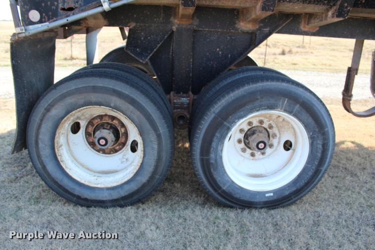 image for item L3029 1992 Lufkin end dump trailer