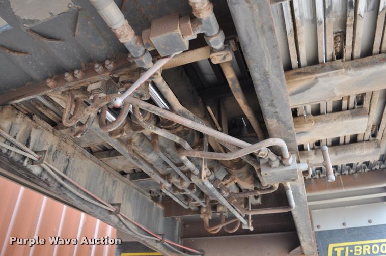 image for item L5157 2004 Trail King TI-Brook AWKFLR 53 end dump trailer