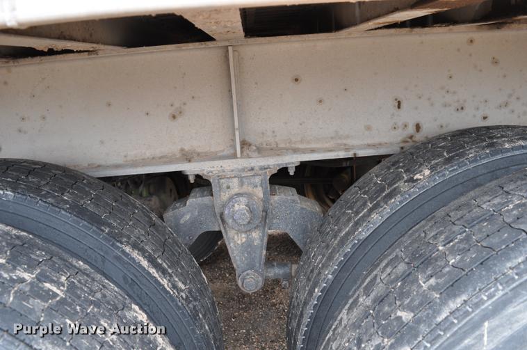 image for item L5157 2004 Trail King TI-Brook AWKFLR 53 end dump trailer