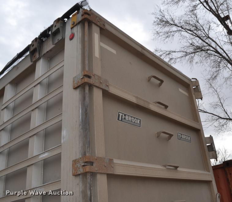 image for item L5157 2004 Trail King TI-Brook AWKFLR 53 end dump trailer