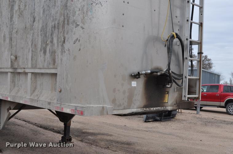 image for item L5157 2004 Trail King TI-Brook AWKFLR 53 end dump trailer