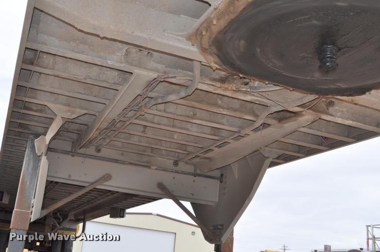 image for item L5157 2004 Trail King TI-Brook AWKFLR 53 end dump trailer