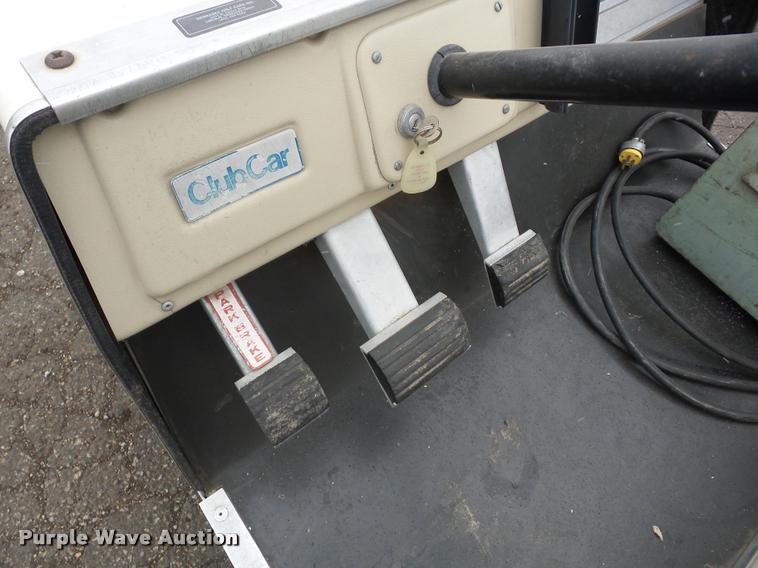image for item AG9018 1979 Club Car golf cart