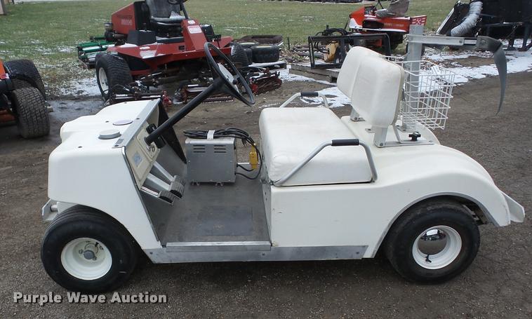 image for item AG9019 1979 Club Car golf cart
