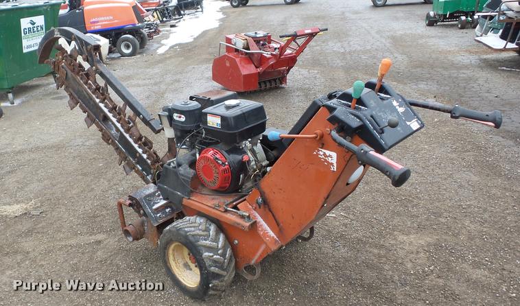 1995 Ditch Witch 1020 trencher in Iola, KS | Item AG9026 sold | Purple Wave