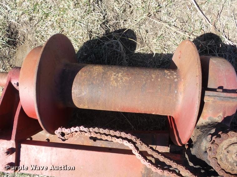 image for item AG9038 Braden winch