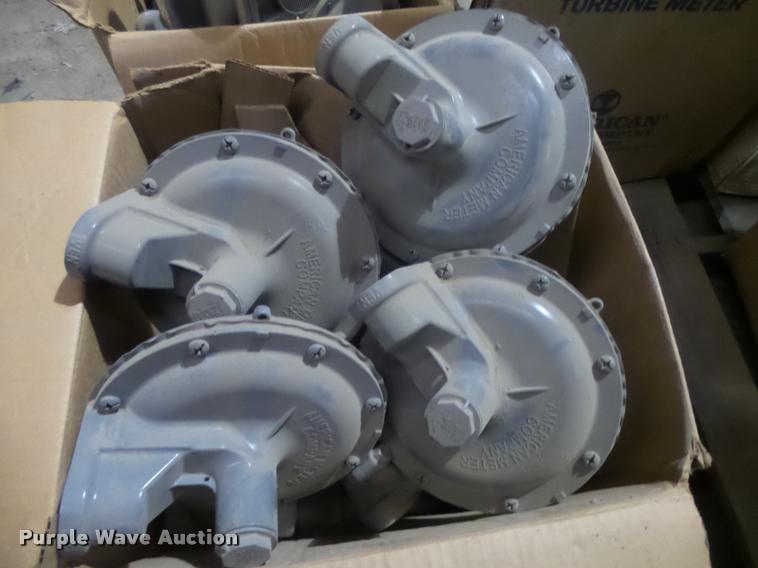 image for item AU9631 (13) American Meter 1813C gas regulator