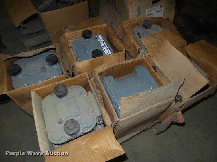 image for item AU9633 (6) American Meter AC250 gas meters