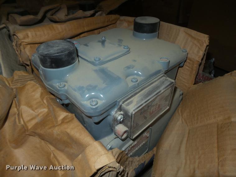 image for item AU9639 (3) American Meter AL425 gas meter