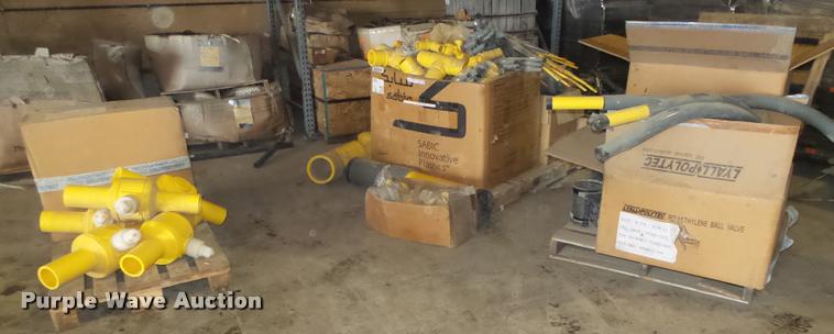 image for item AU9643 Meter piping and mounting brackets