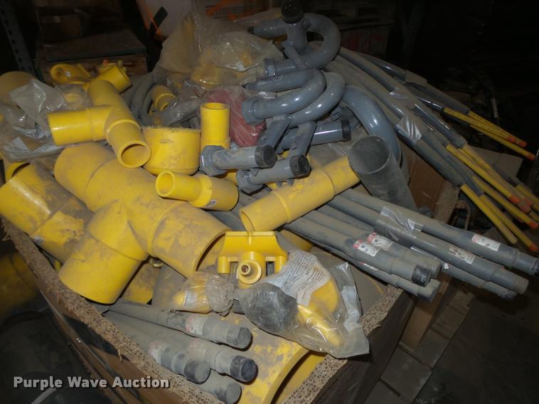 image for item AU9643 Meter piping and mounting brackets