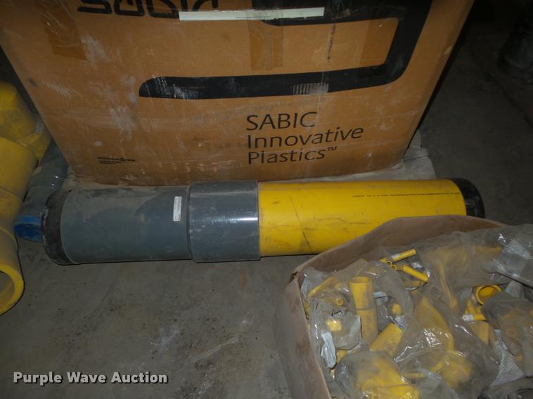 image for item AU9643 Meter piping and mounting brackets