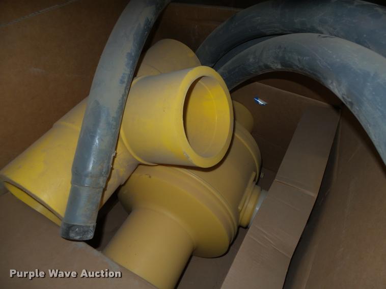 image for item AU9643 Meter piping and mounting brackets