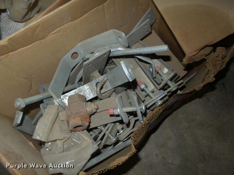 image for item AU9643 Meter piping and mounting brackets