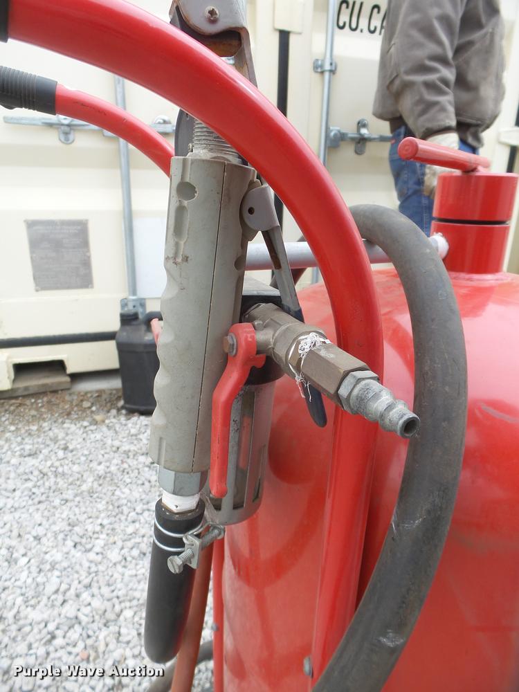 image for item AU9645 Central Pneumatic sandblaster