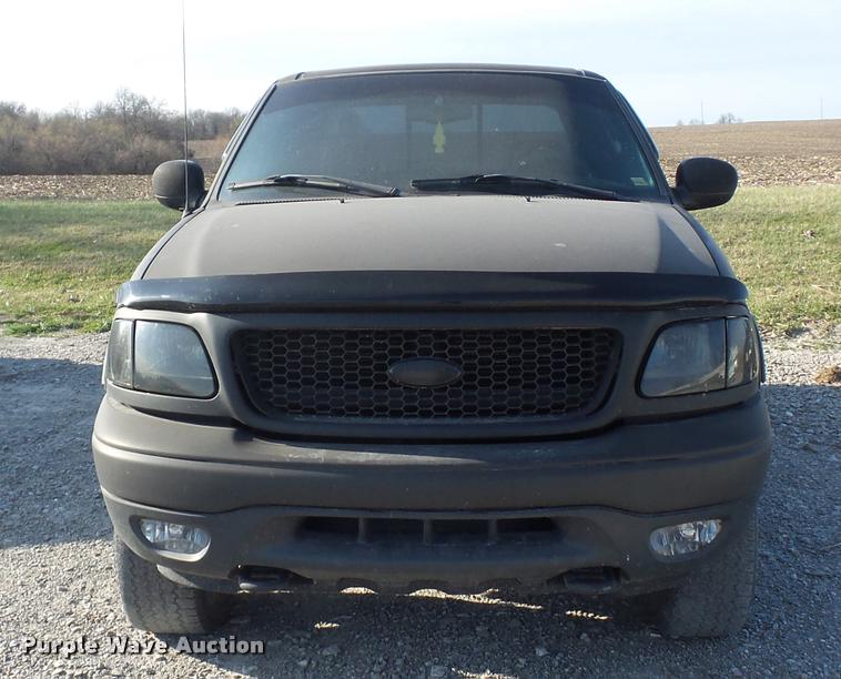 image for item BH9294 2001 Ford F150 SuperCab pickup truck