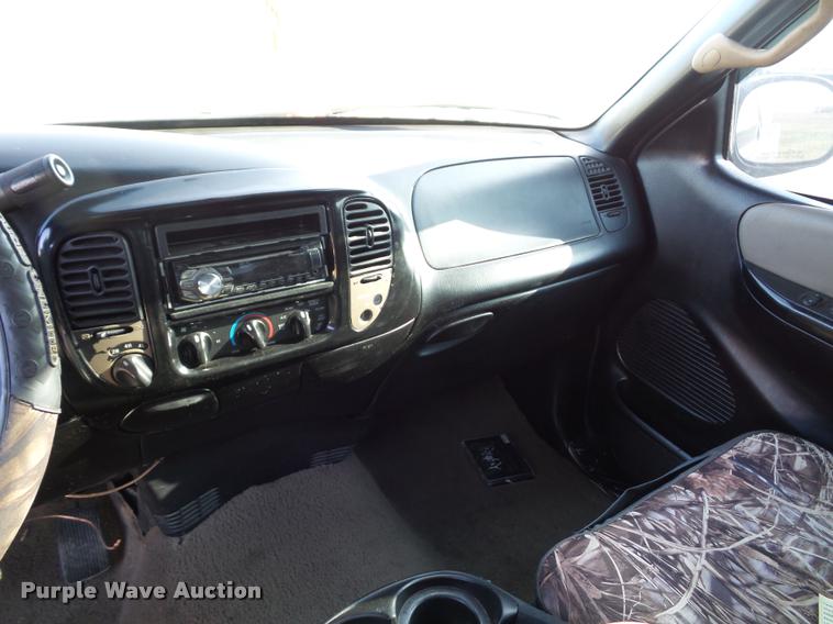 image for item BH9294 2001 Ford F150 SuperCab pickup truck