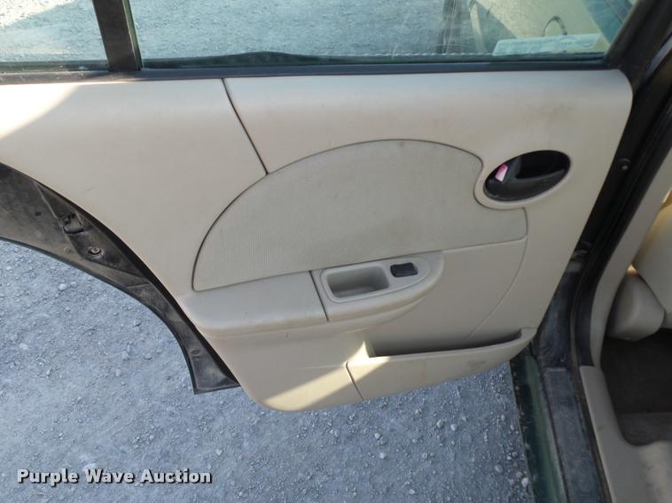 image for item BH9295 2004 Saturn Ion