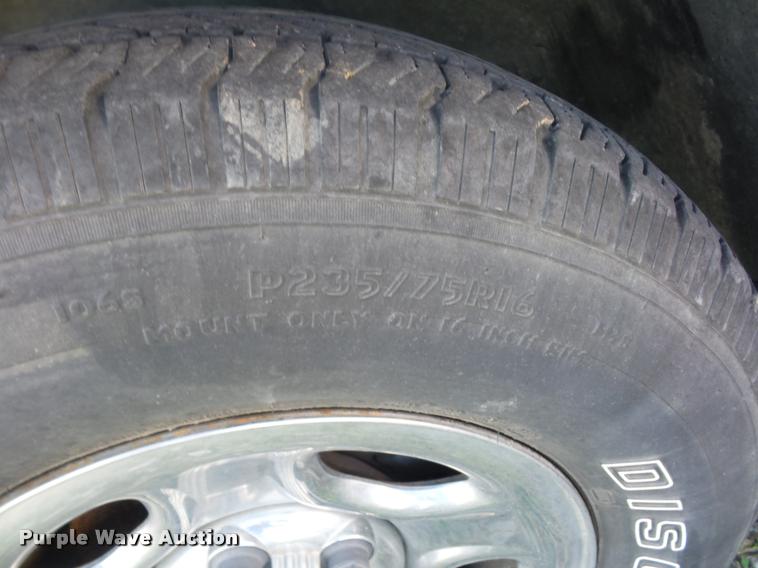 image for item BH9297 2001 Chevrolet Silverado 1500 pickup truck