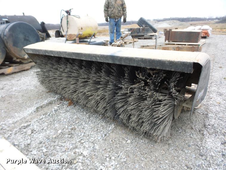 image for item BI9196 Sweepster broom