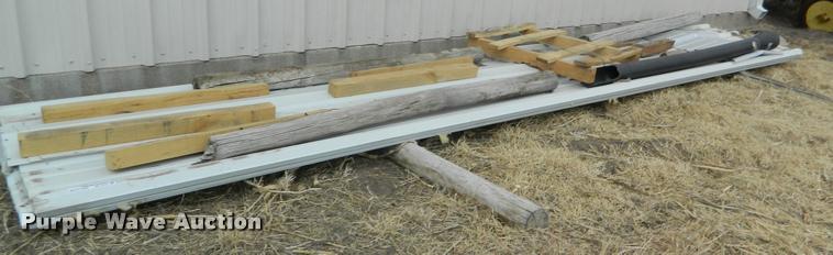 image for item BQ9756 Approximately 2,400 square feet of metal siding