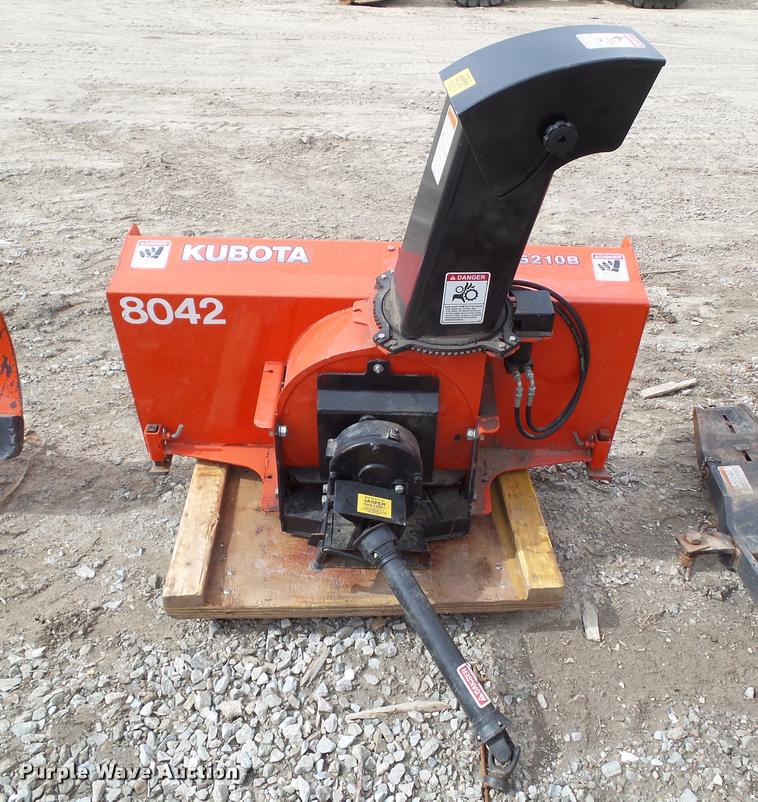 image for item CB9865 Kubota F2560 lawn mower and attachments