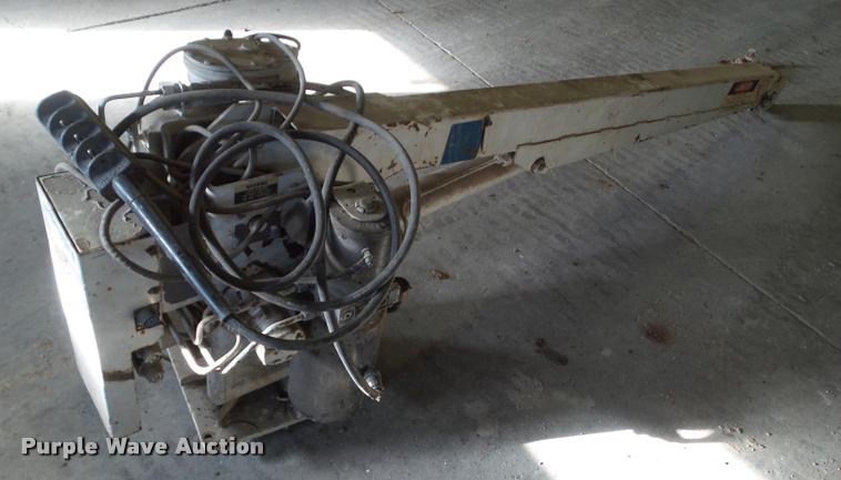 image for item CB9872 Auto Crane 3203-PR crane hoist