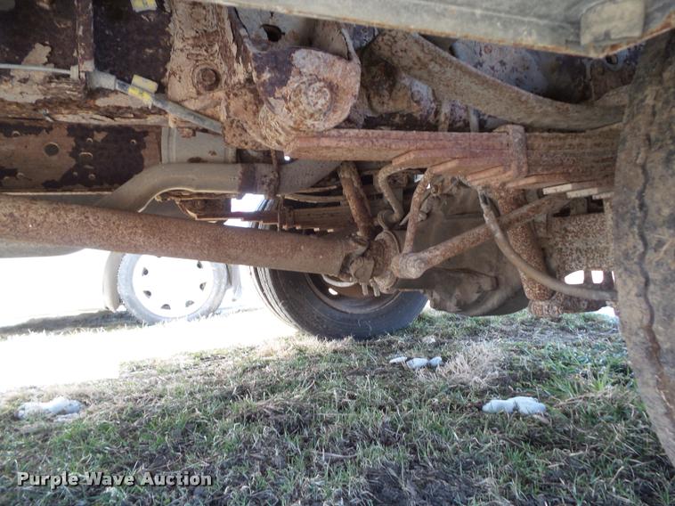 image for item CB9875 2003 Ford F450 Super Duty service truck