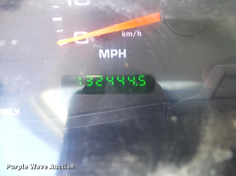 image for item CB9875 2003 Ford F450 Super Duty service truck