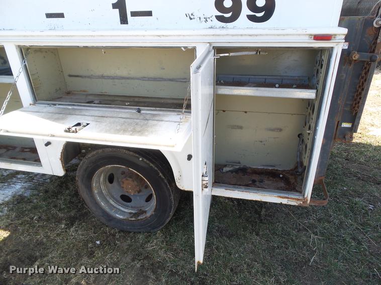 image for item CB9875 2003 Ford F450 Super Duty service truck
