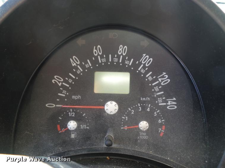 image for item CB9876 2000 Volkswagen New Beetle GLS