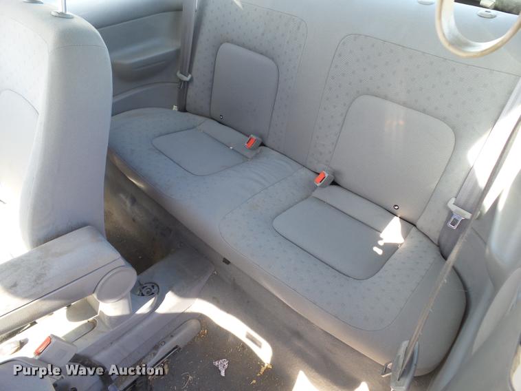 image for item CB9876 2000 Volkswagen New Beetle GLS