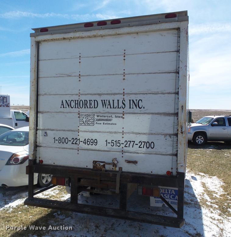 image for item CB9878 1999 Isuzu NPR box truck