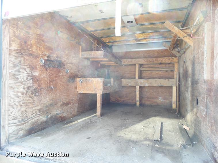 image for item CB9878 1999 Isuzu NPR box truck