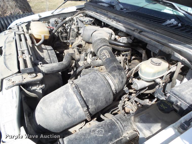 image for item CB9879 1999 Ford F450 Super Duty flatbed truck