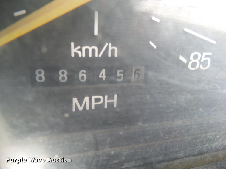 image for item CB9882 1980 Ford F708 dump truck