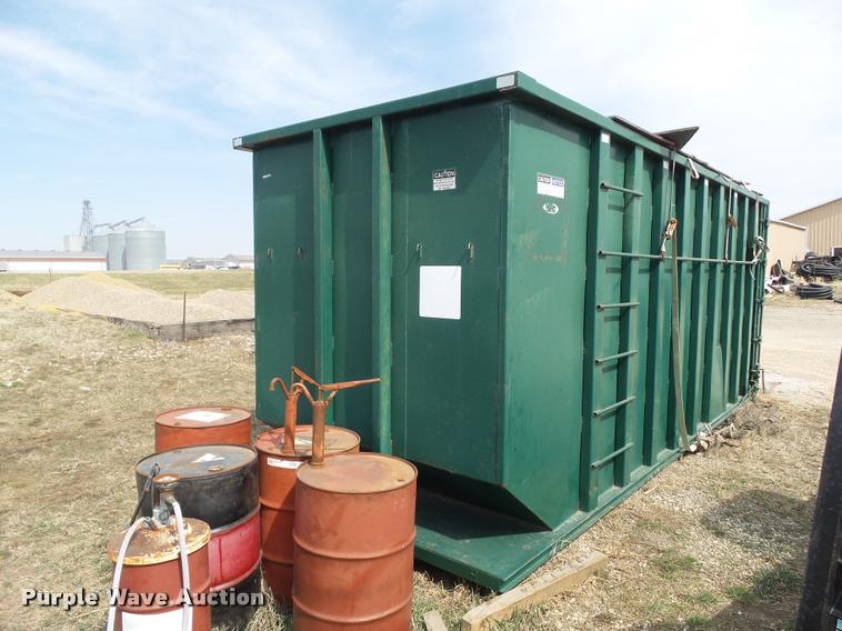 image for item CB9884 Roll off container