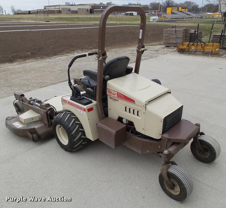 image for item CB9887 2011 Grasshopper 930D2 ZTR lawn mower