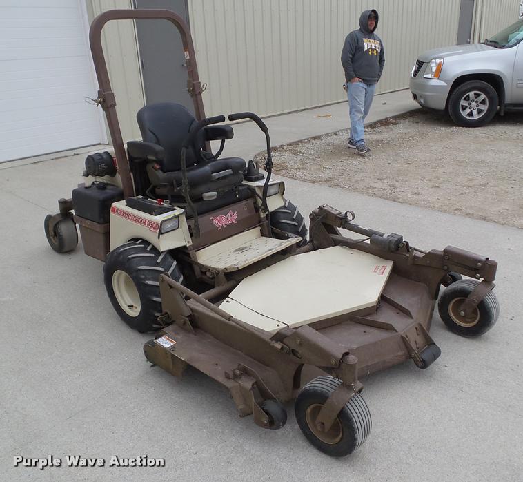 image for item CB9887 2011 Grasshopper 930D2 ZTR lawn mower