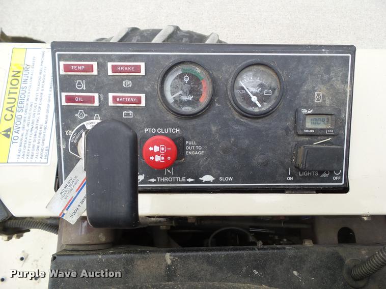 image for item CB9887 2011 Grasshopper 930D2 ZTR lawn mower