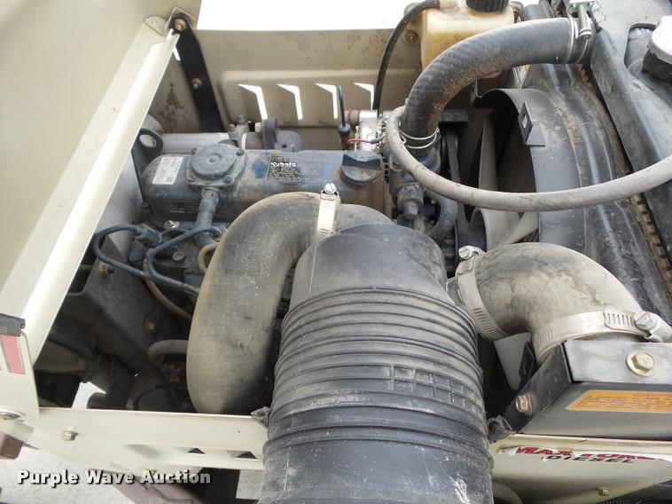 image for item CB9887 2011 Grasshopper 930D2 ZTR lawn mower