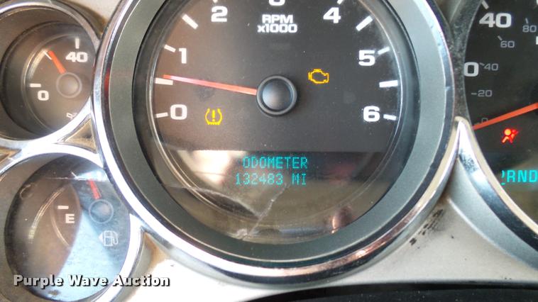 image for item DA0443 2007 Chevrolet Silverado 2500HD Crew Cab pickup truck