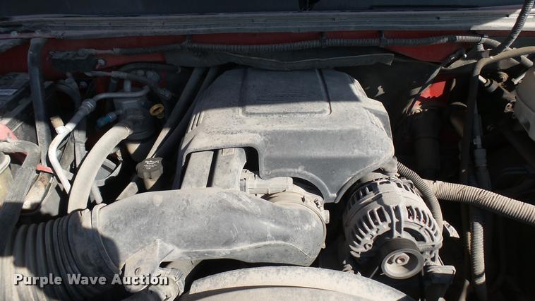 image for item DA0443 2007 Chevrolet Silverado 2500HD Crew Cab pickup truck