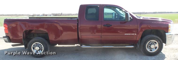 image for item DA0444 2008 Chevrolet Silverado 2500HD Ext. Cab pickup truck