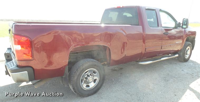 image for item DA0444 2008 Chevrolet Silverado 2500HD Ext. Cab pickup truck