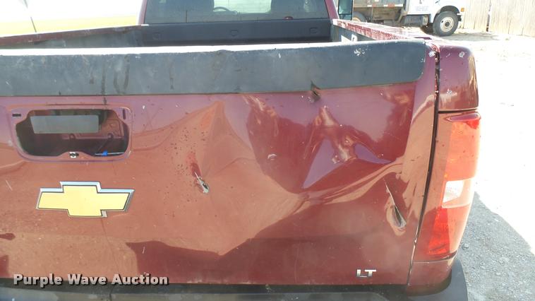 image for item DA0444 2008 Chevrolet Silverado 2500HD Ext. Cab pickup truck